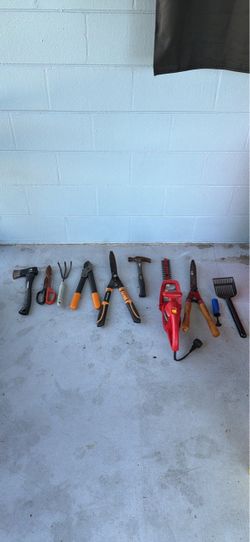 Gardening tools