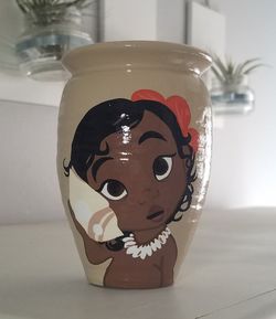 BABY MOANA SMALL VASE