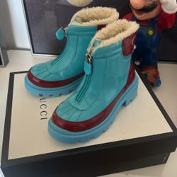 Grande New Kids Gucci Boots 