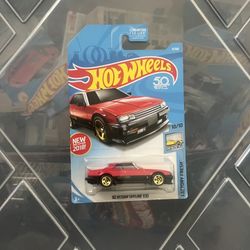 Hot Wheels 82 Nissan Skyline R30