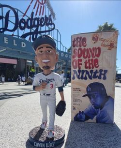 edwin diaz bobblehead trade