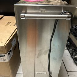 Ice Maker Kitchen aid 