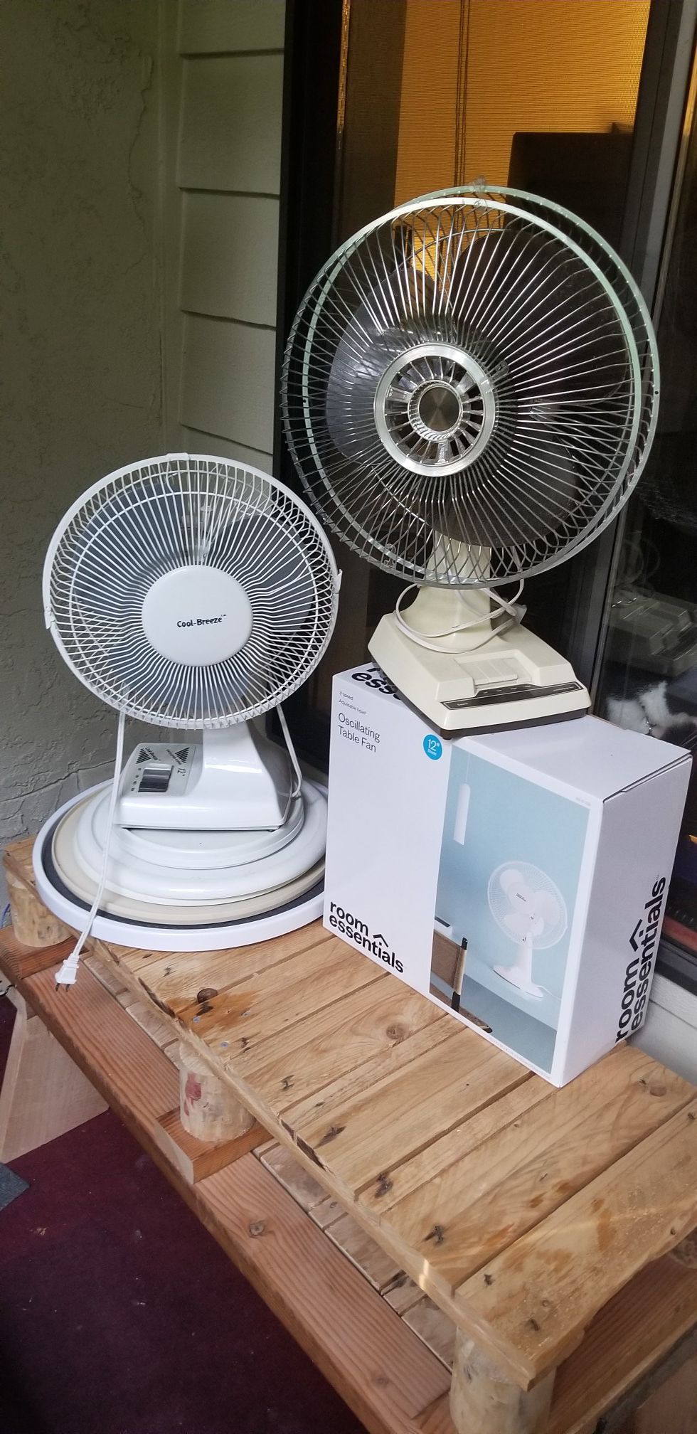 Free standing fans
