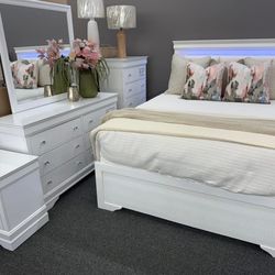 Bedroom Set In Stock For Fast Delivery 