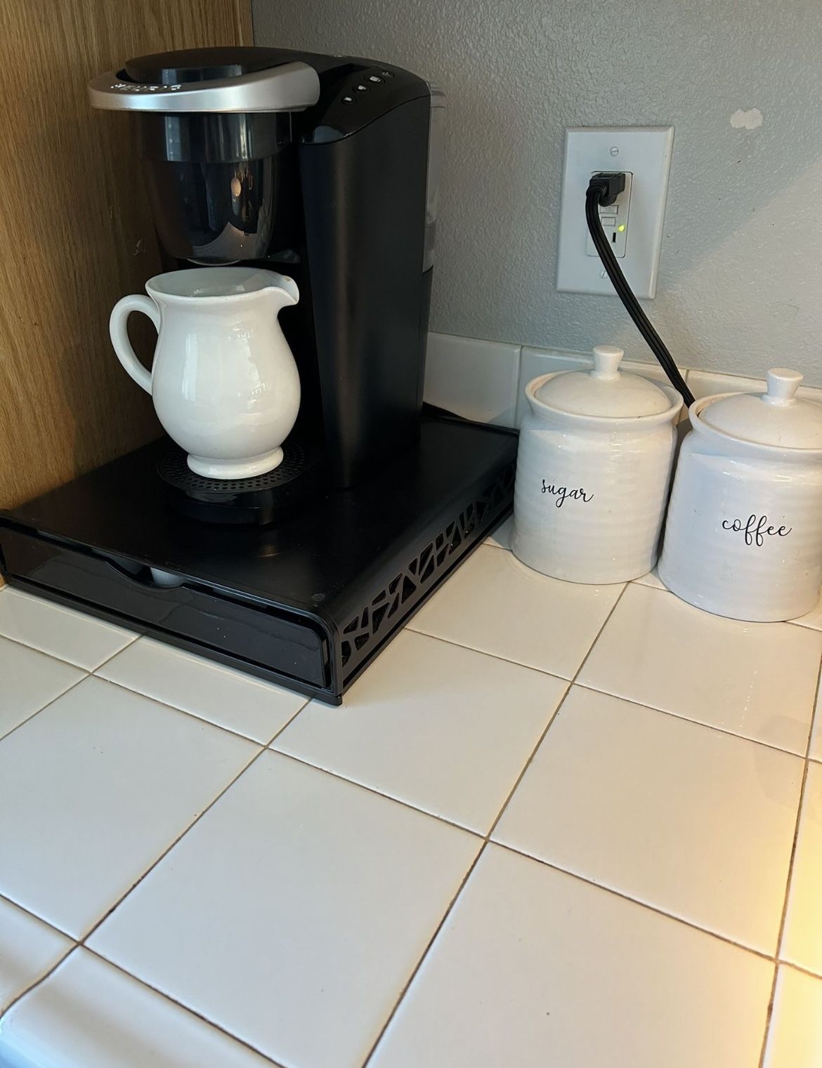 Metal storage drawer for Coffee pods