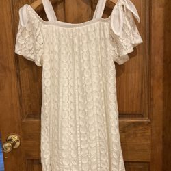 Girl beautiful  dress 