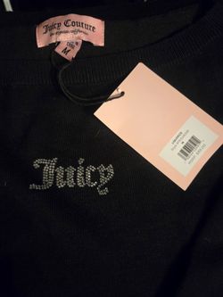 Woman's black long sleeve shirt