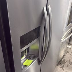 Side By Side Refrigerator 