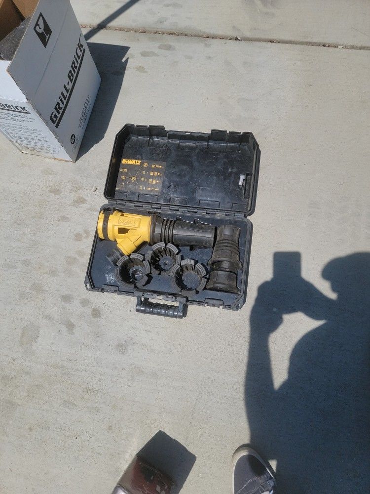 Dewalt Vacuum Kit