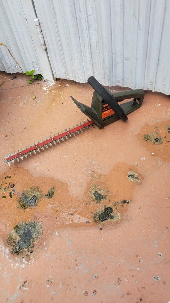 Hedge Trimmer Electric