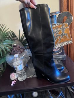 Black Boots women 7.5