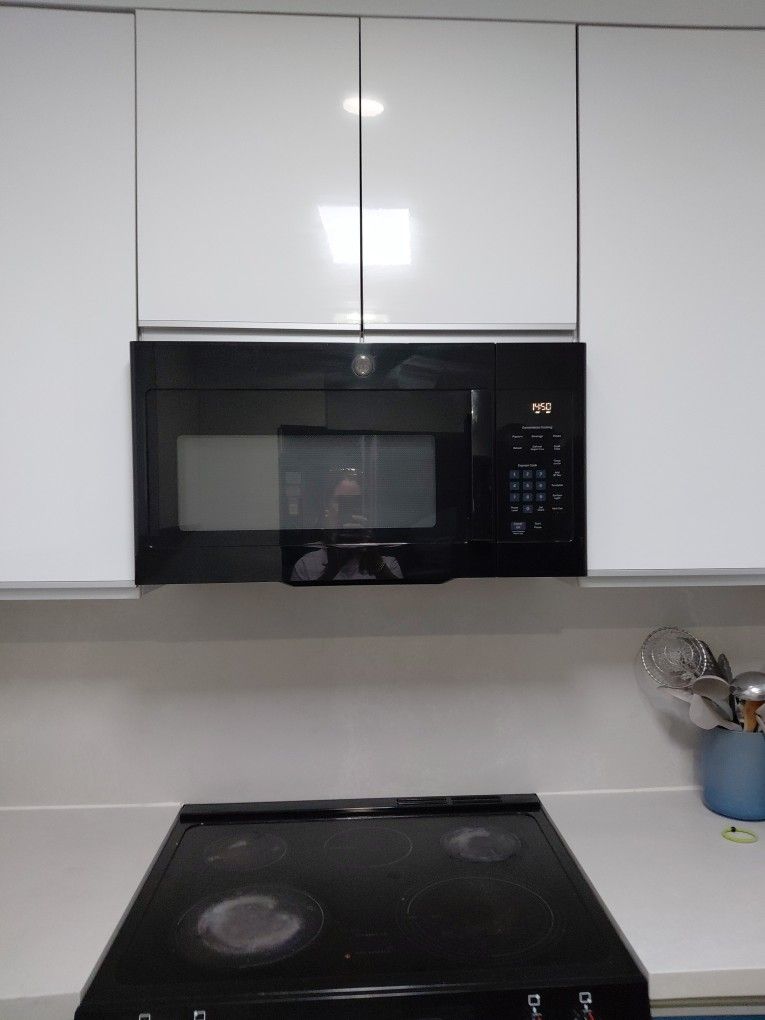 Black Ge Range Microwave