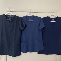 Lot 15 Women's Scrubs 6 Tops + 9 Bottoms - see description for all details
