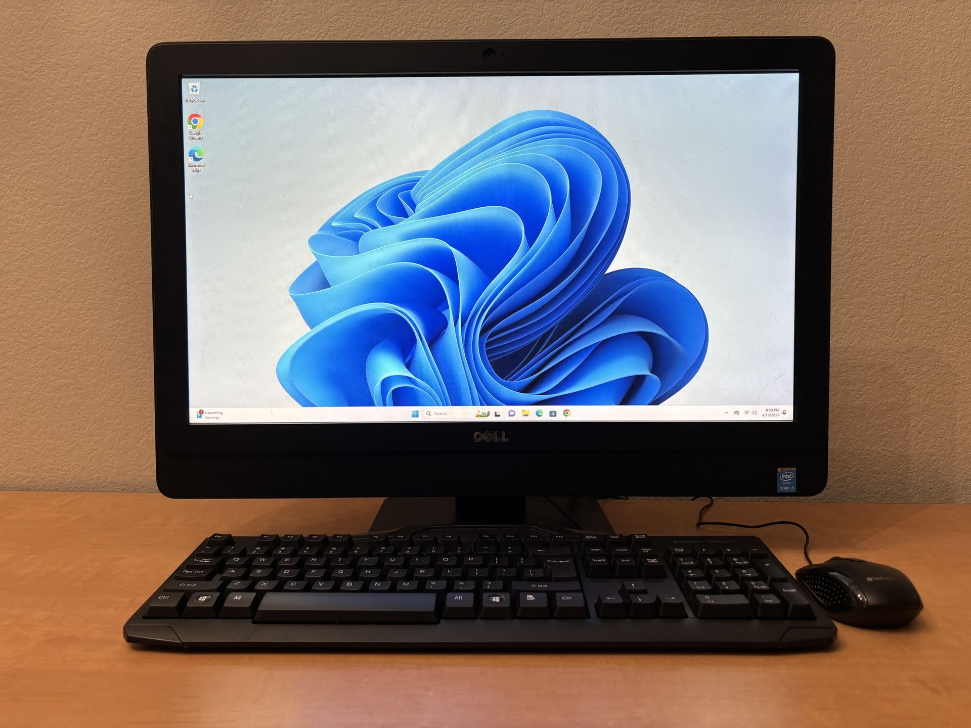 Great Fast Dell All-in-one Desktop. $250