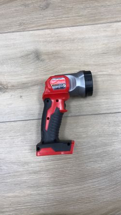 MILWAUKEE WORK LIGHT