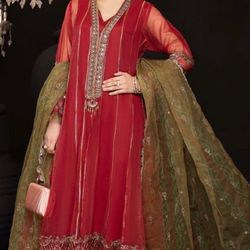 Pakistani Dress Brand Charizma 