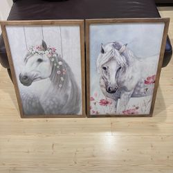 2 Framed Horse Pictures. 