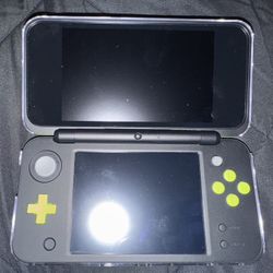 Nintendo 2DS XL/LL Lime Green W/ hShop, Case, Games, And OG Box