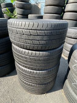 285/45R22 General 285/45/22 set of 4 matching used tires in great condition 350$ for 4 tires plus tax. Mount available but not included. Wheel alignme