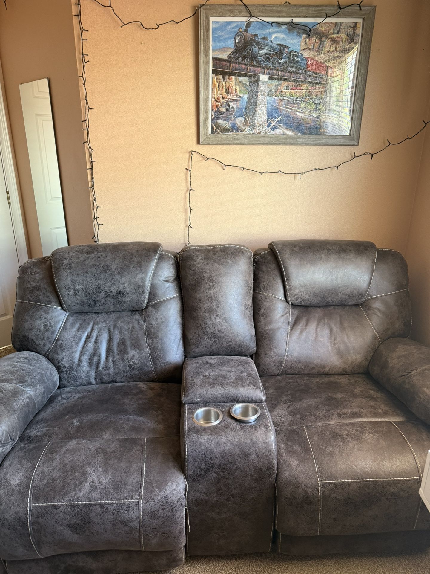 Reclining couch