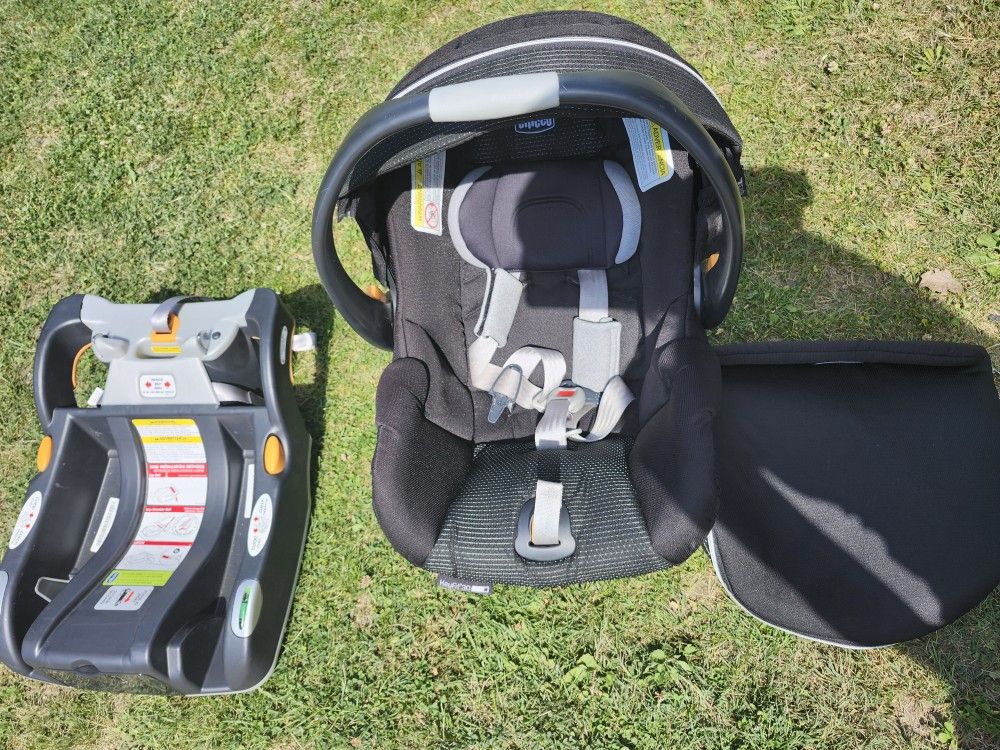 Chicco Car Seat And Base And Warm Cover