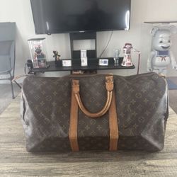 Louis Vuitton LV Duffle Bag: Keepall Bandouliere 50 Brown Monogram With ( COA )