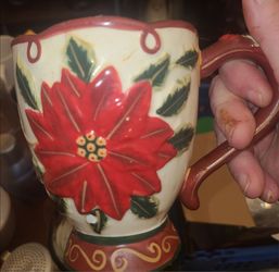 Poinsettia mugs