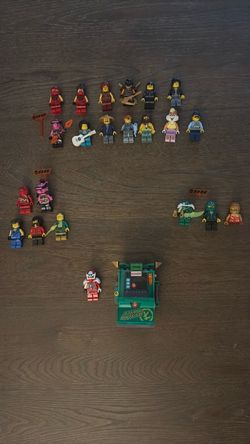 real LEGO ninjago figs an other, YOU choose which fig you would like read description