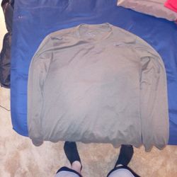 Long Sleeve Nike DRI FIT NEVER WORN