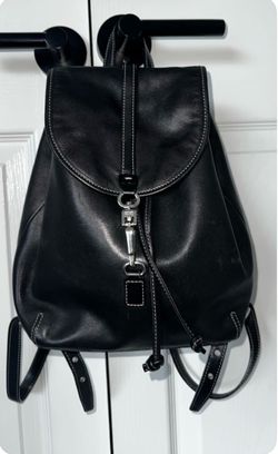 Pretty item