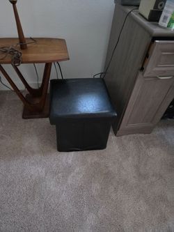 Storage stool ottoman