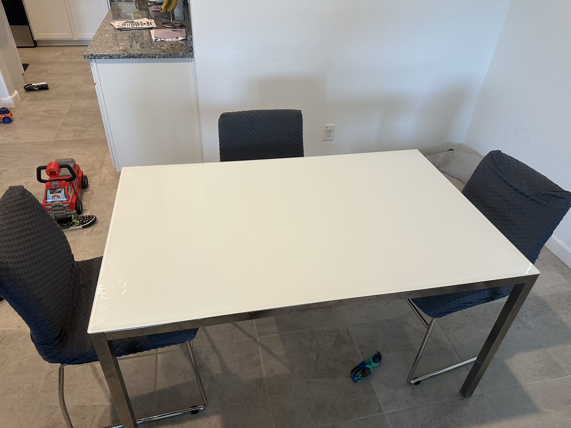 Glass Top Table And Chairs