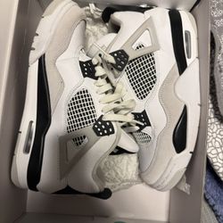 jordan 4 military black