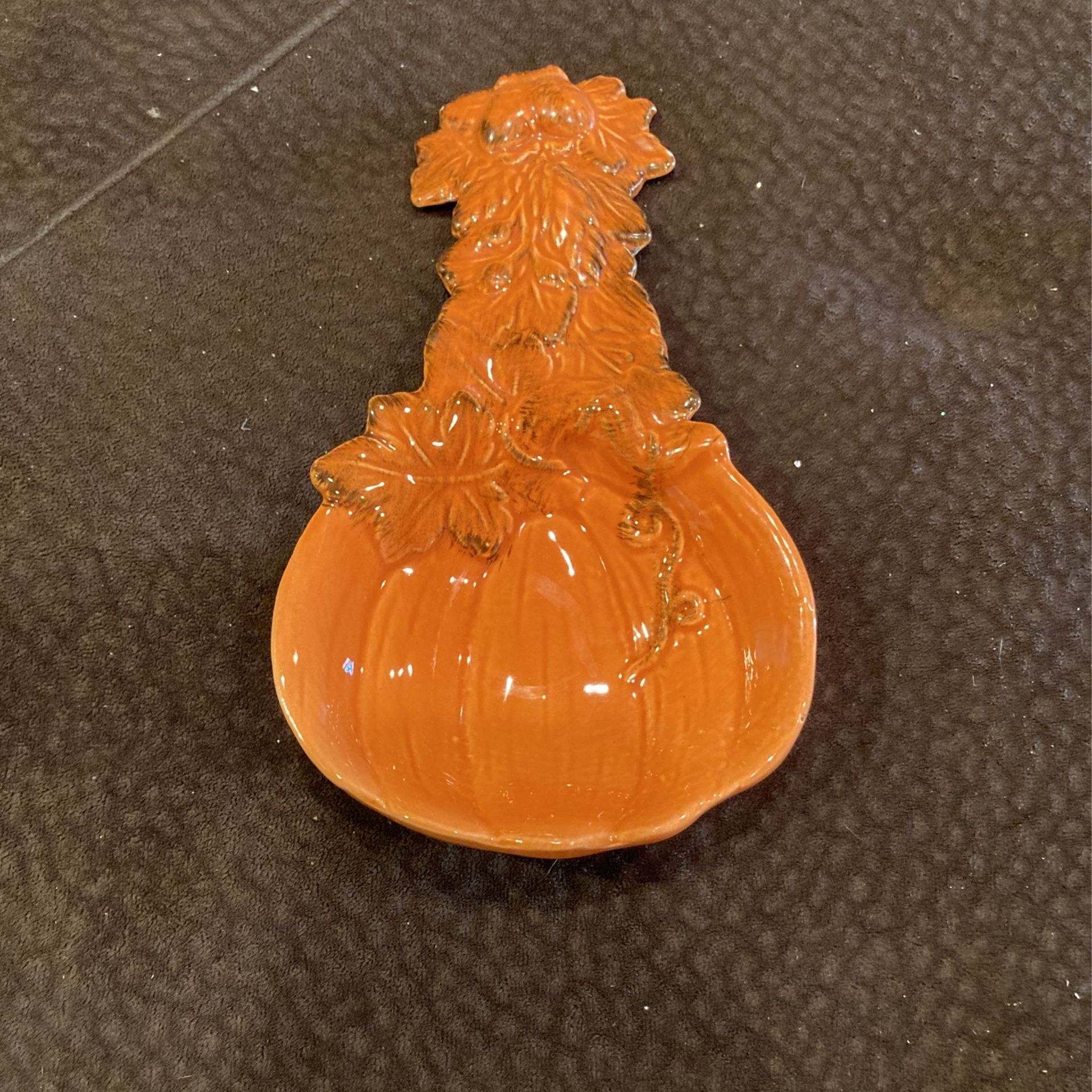 Pumpkin Spoon Resting