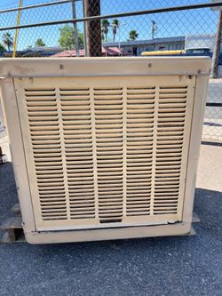 Used Evaporative cooler- champion 4500 CFM side draft
