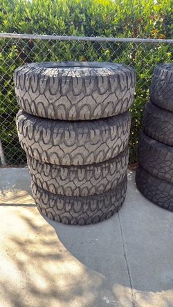 37 inch tires 37X12.50R17