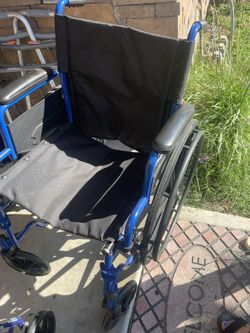 Adult Wheelchair 