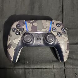 Sony PlayStation 5 DualSense Wireless Controller - Camo