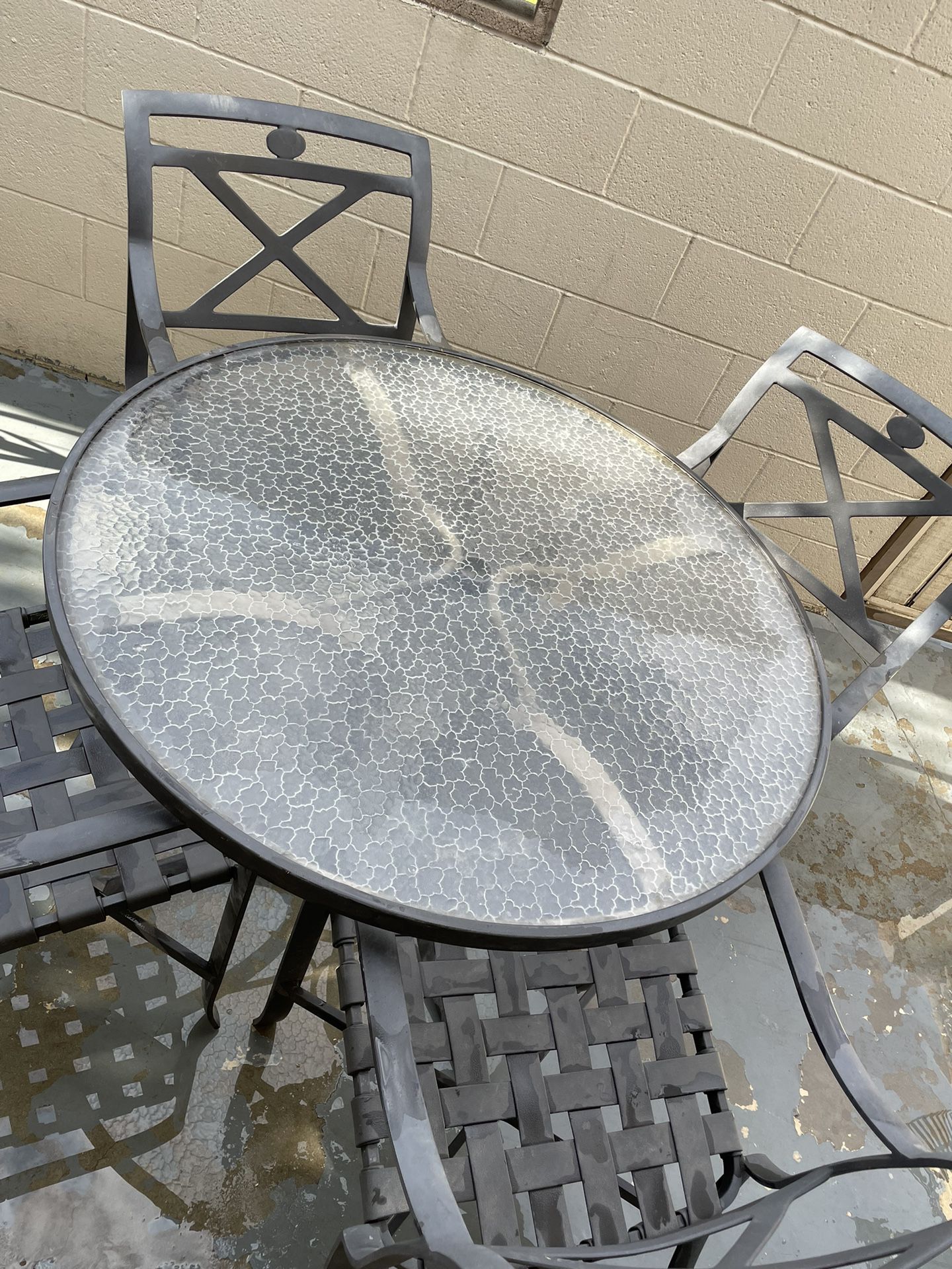 Patio Furniture $100  Or Best Offer 