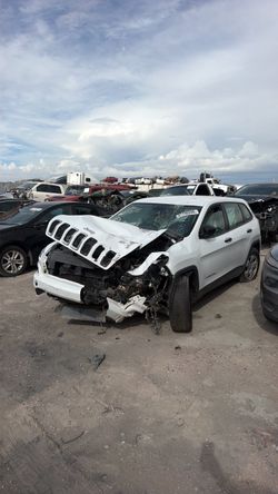 2014 Jeep Cherokee PARTS