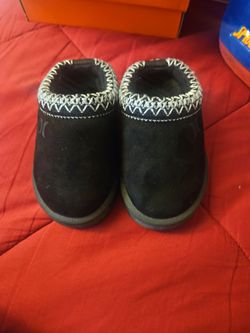 Hurley Slip On Size 6c