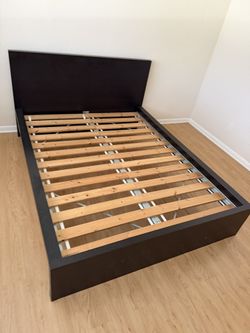 Queen Bed IKEA Malm Headboard And Footboard