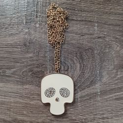 Reversible Black White Skull Pendant Chain