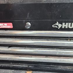 Husky 2862 Cubic Inch Tool Chest With Tools