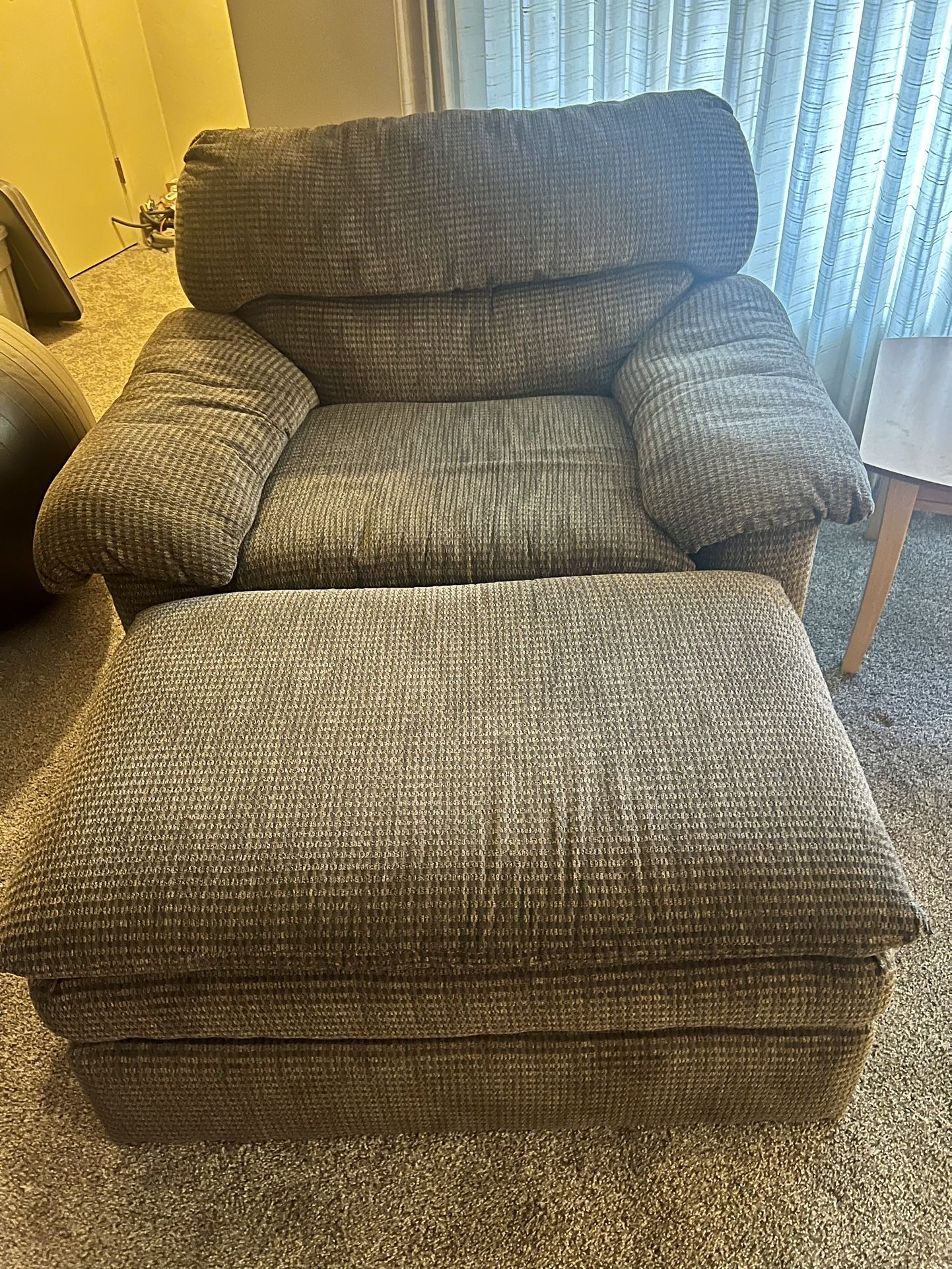 Chair And ottoman