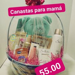Mom Gift Basket with Cosmetics and Plush Toy