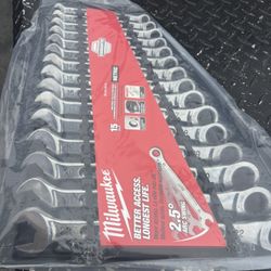 Milwaukee Ratchet Wrenches 