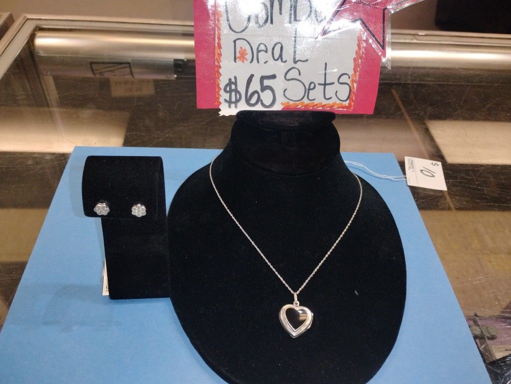 Necklace And Earrings Set