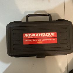 MADDOX - Bearing race And Seal Driver Set