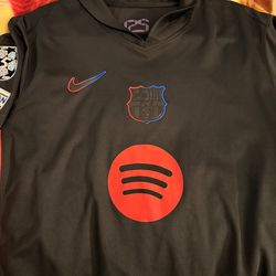 Barcelona jersey size xl